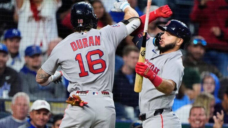 Duran’s 2-run homer rallies Red Sox to a 4-3 win over the Royals Duran’s 2-run homer rallies Red Sox to a 4-3 win over the Royals