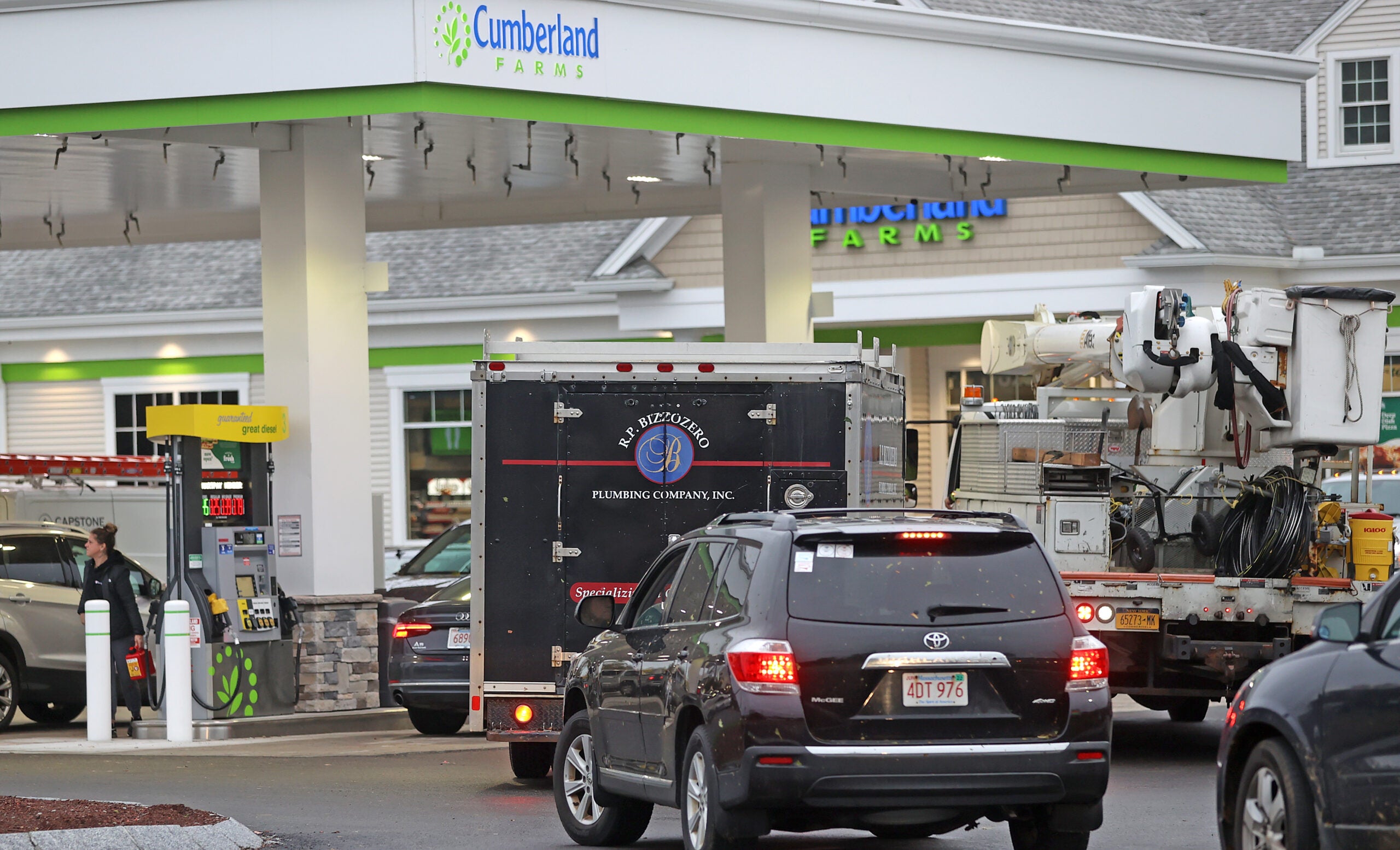boston.com - Beth Treffeisen - Cumberland Farms makes a splash with '$99' coffee