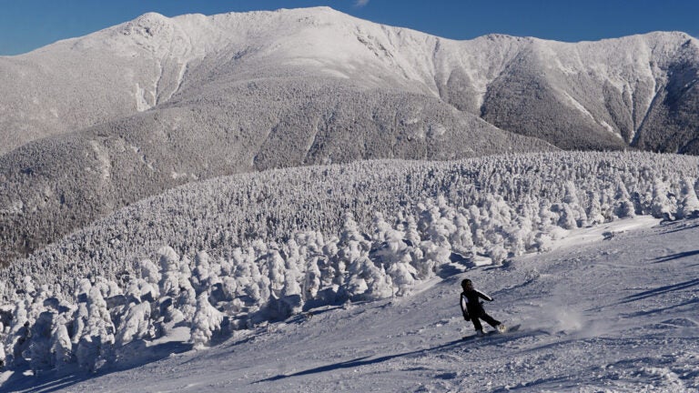 Volunteer rescuer injured as 2 groups of hypothermic hikers rescued ...