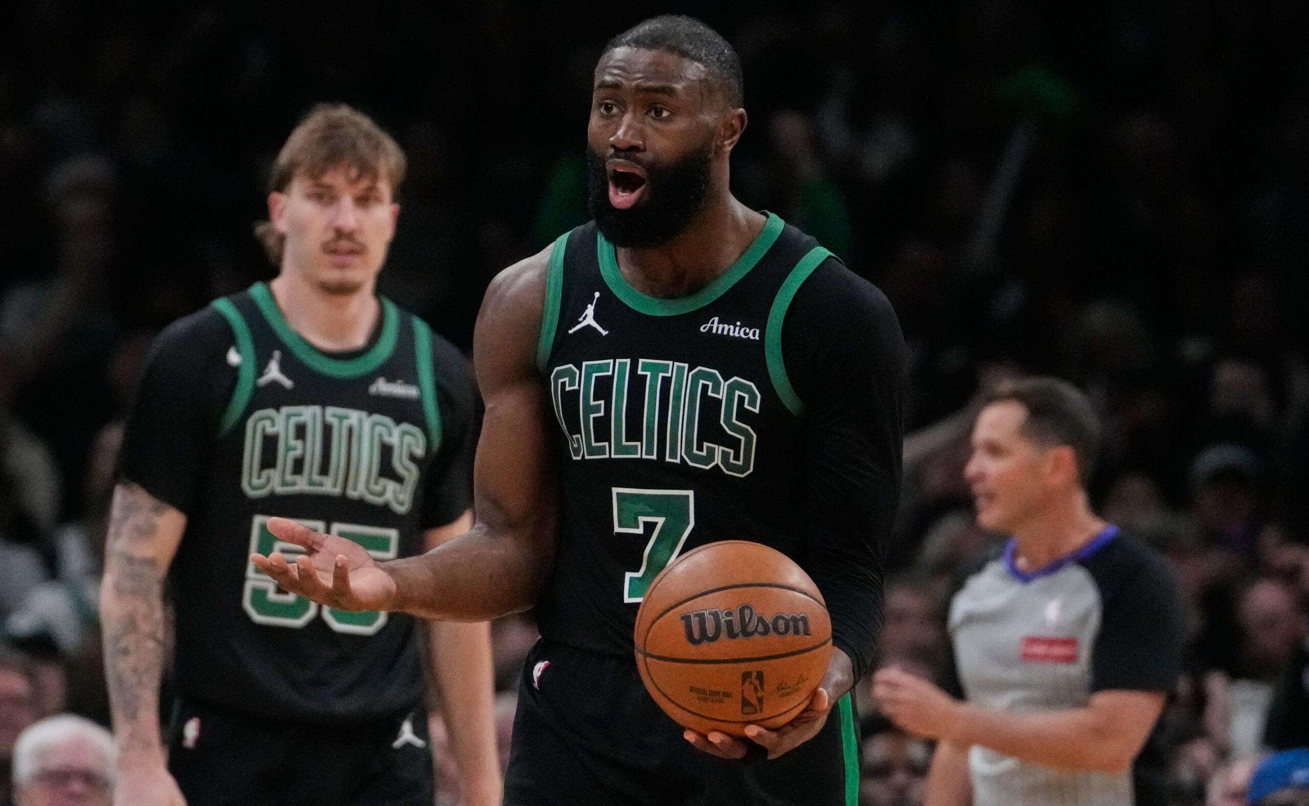 Celtics reportedly send Jaylen Brown to 76ers in stunning trade