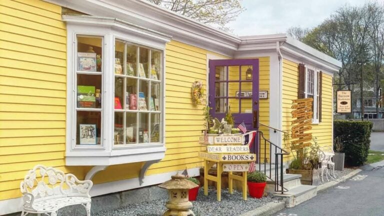Mass. bookstore named among America’s best independent bookstores Mass. bookstore named among America’s best independent bookstores