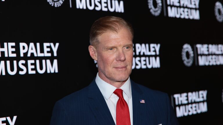 Even Alexi Lalas’s Fox teammates have grown tired of his act Even Alexi Lalas’s Fox teammates have grown tired of his act