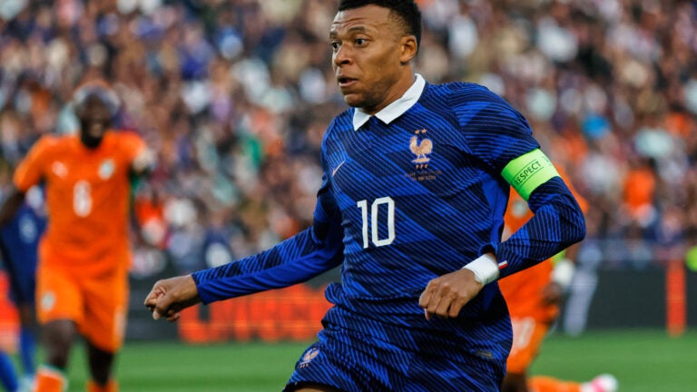 France stunned by Ivory Coast in World Cup warmup, Spain held by Iraq