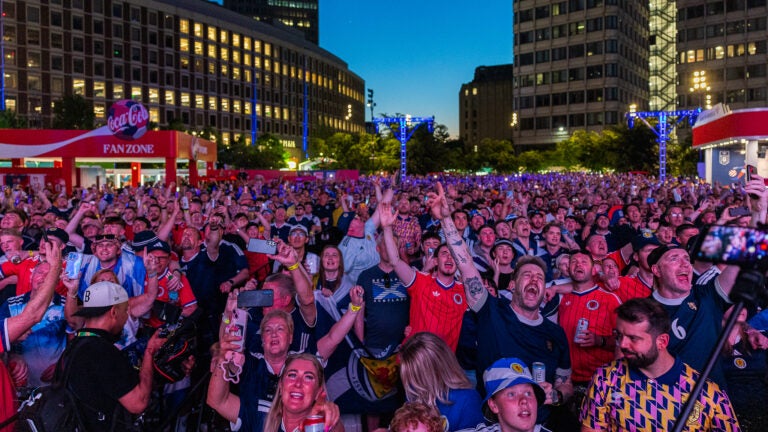 This 6-year-old Scottish boy loves Doritos and has the only Boston Fan Fest review you need to hear This 6-year-old Scottish boy loves Doritos and has the only Boston Fan Fest review you need to hear