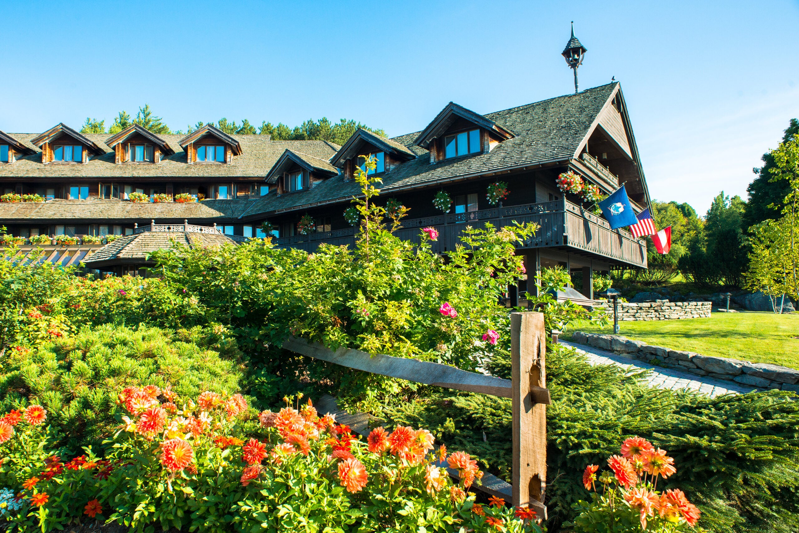 boston.com - Kristi Palma - 2 of the nation's most magnificent historic hotel gardens are in Vermont