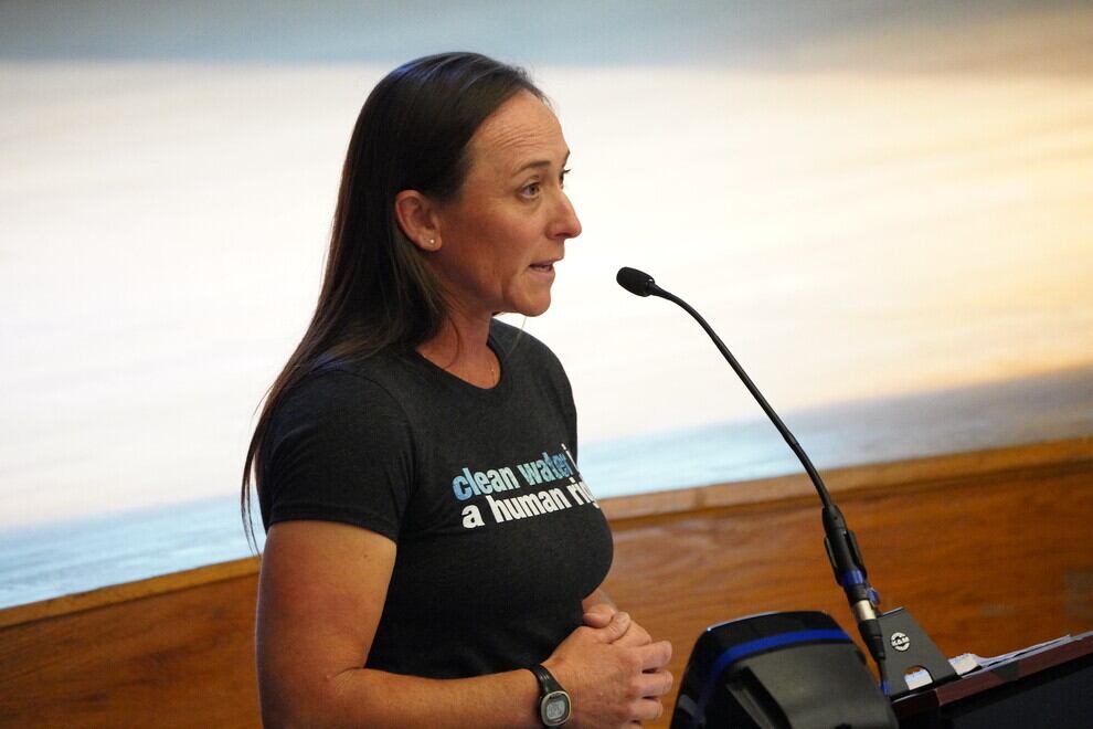 Laxative-laced brownies rattle Nantucket School Committee meeting