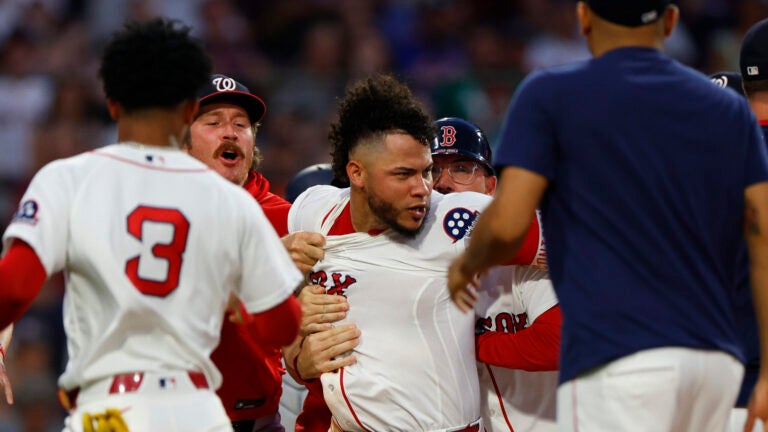 Red Sox, Nationals brawl after Willson Contreras charges mound Red Sox, Nationals brawl after Willson Contreras charges mound