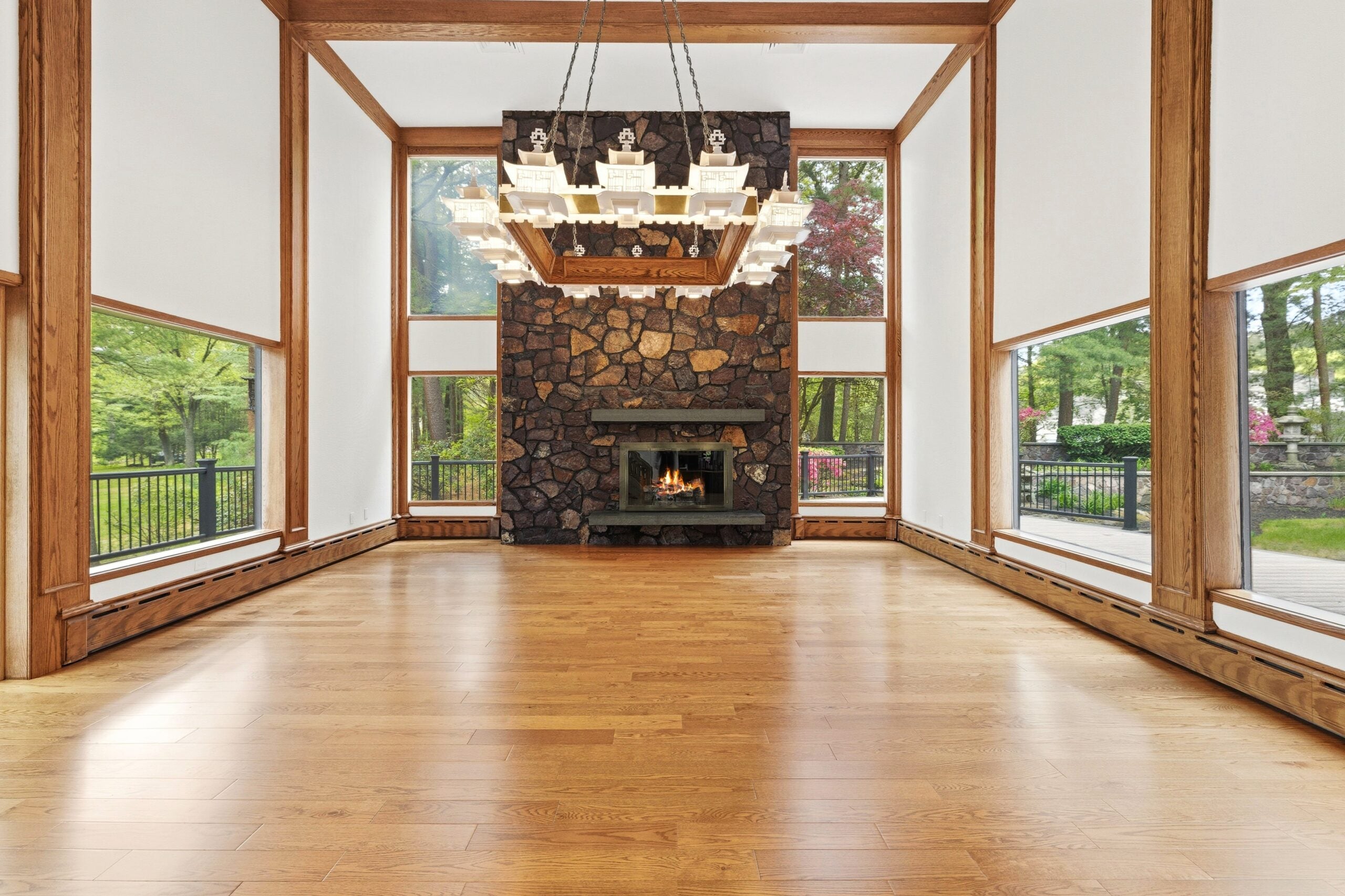 boston.com - Annie Sarlin - Asking $3.9m, the Hilltop Steak House family home went under contract in one day