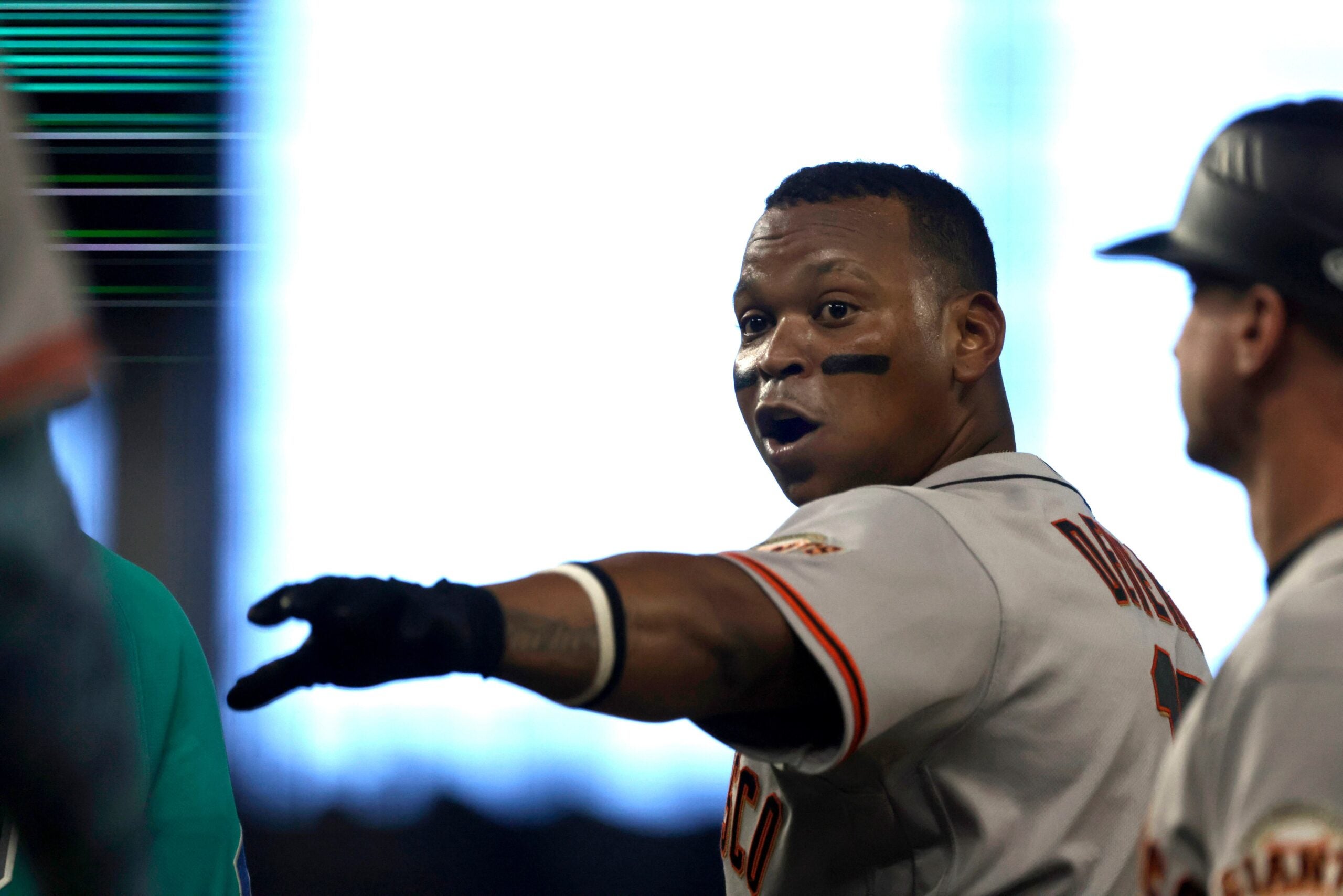 Rafael Devers’ disastrous tenure with Giants hits new low with pinch-hit drama