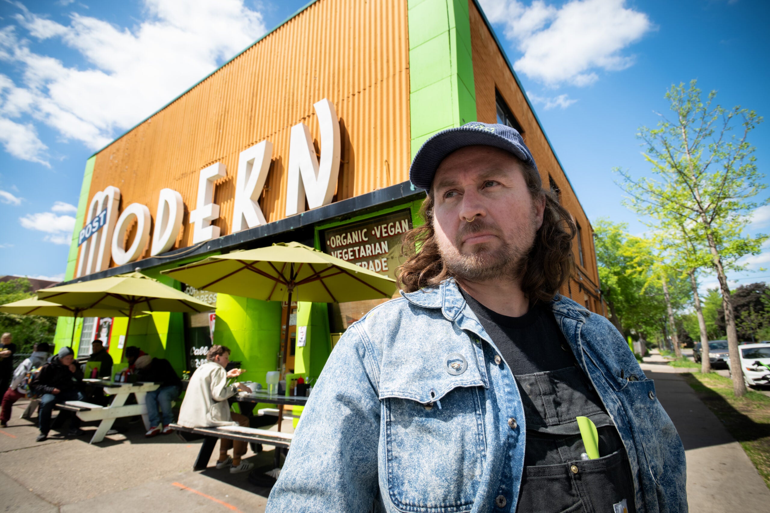 boston.com - New York Times Service - This restaurant stopped charging for food. And profits are up.