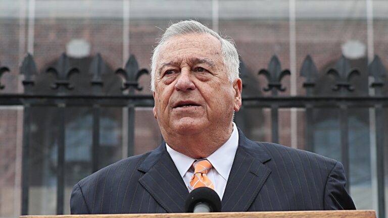 Mariano defends House bill that narrows scope of audit law