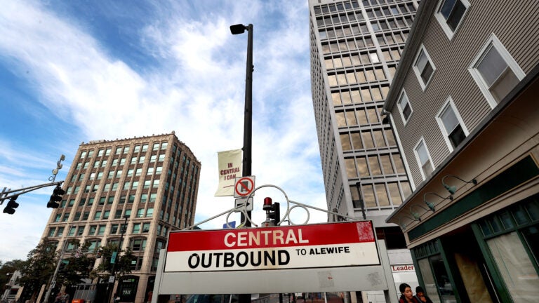 Cambridge approves alcohol-to-go, public drinking zones, and extended bar hours