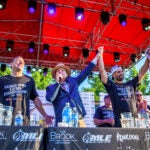 🐔 🐔 🐔 An Australian just became the first Saugus Wing Eating champion 1 min read