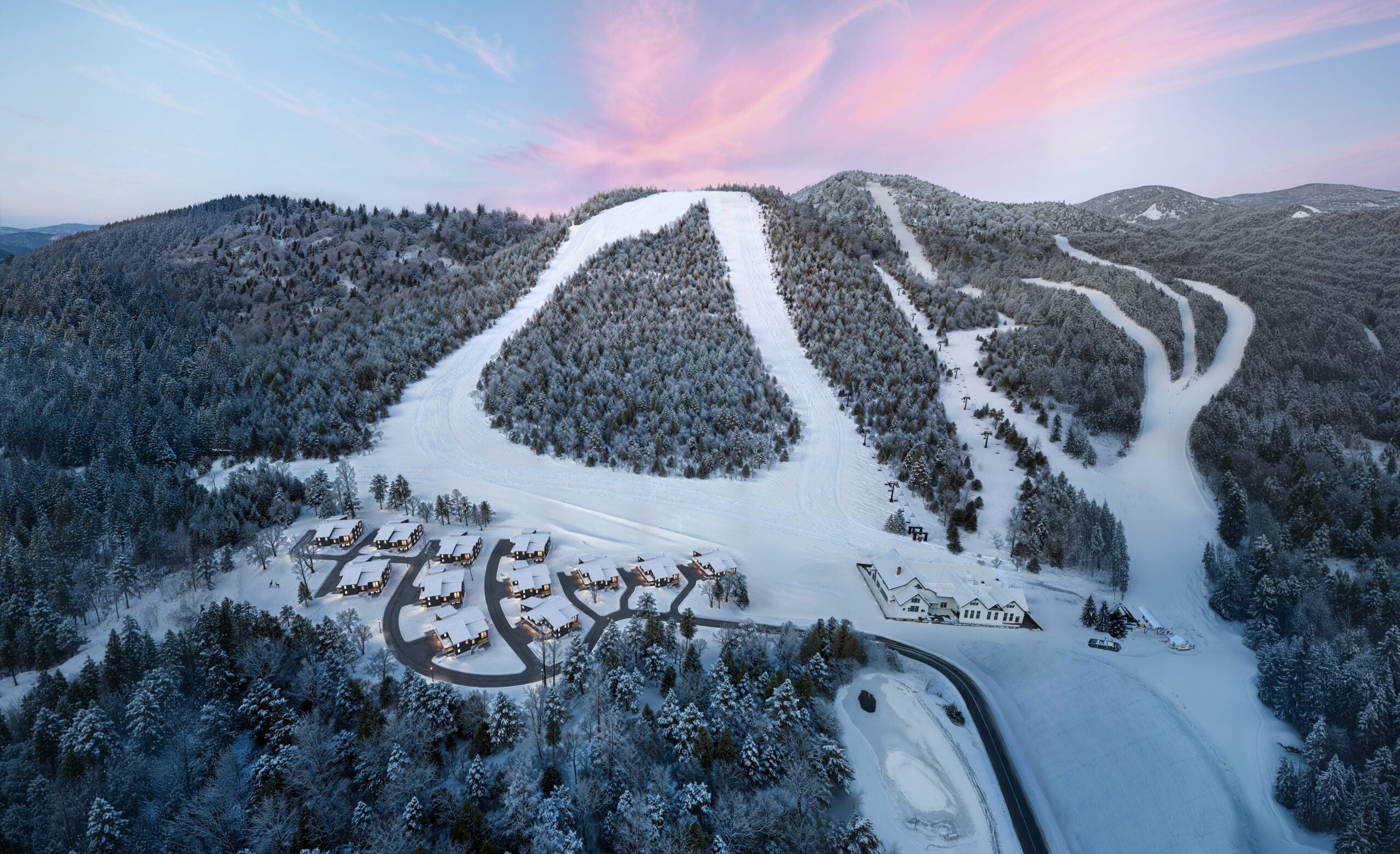boston.com - Regina Cole - A look at Vermont's new luxury ski-on, ski-off housing developments