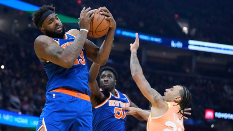4 things to know about Mitchell Robinson 4 things to know about Mitchell Robinson