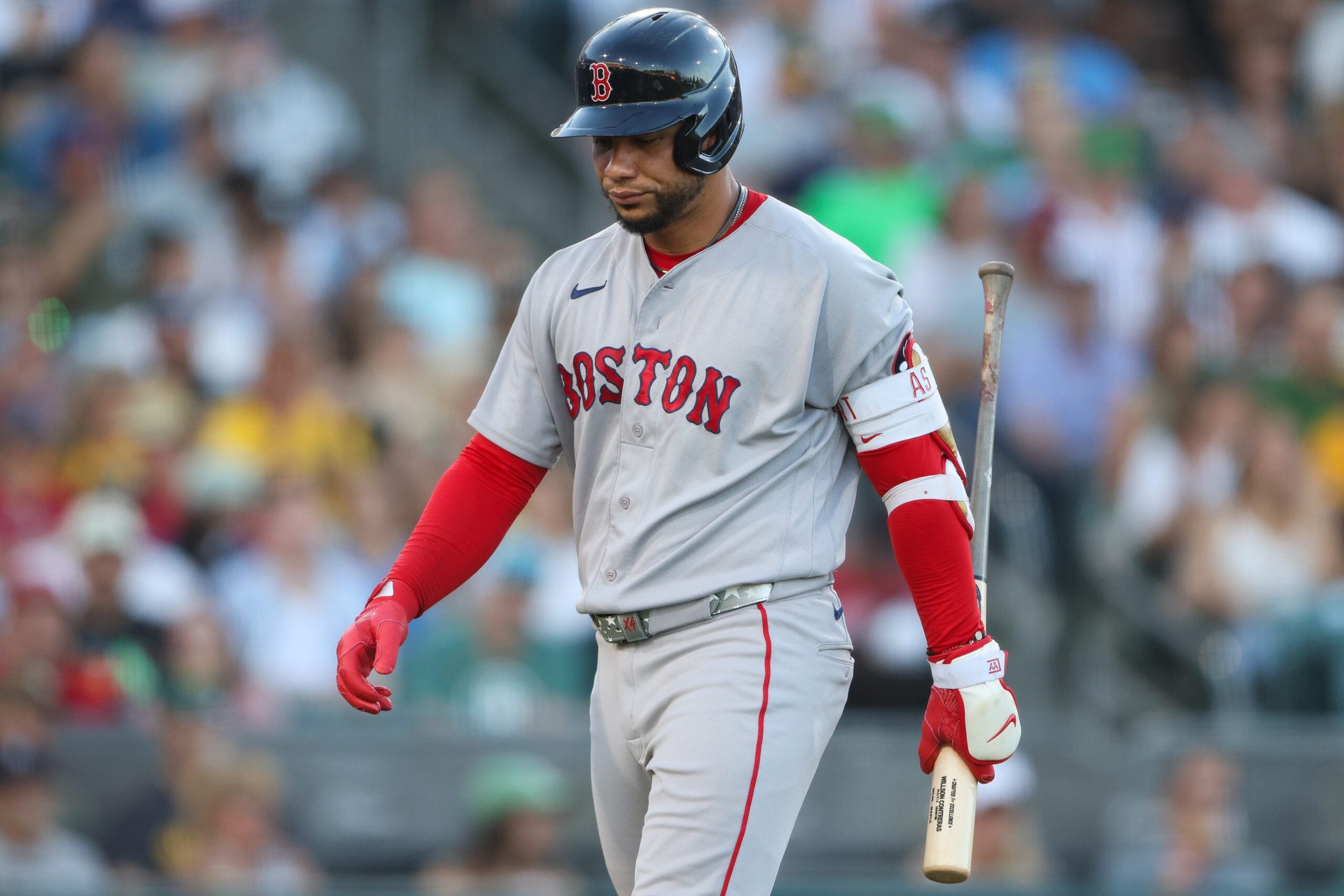boston.com - Kaley Brown - Red Sox' Willson Contreras leaves game after scary HBP vs. Dodgers