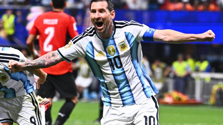 Messi vs Bellingham in England-Argentina World Cup semifinal Messi vs Bellingham in England-Argentina World Cup semifinal