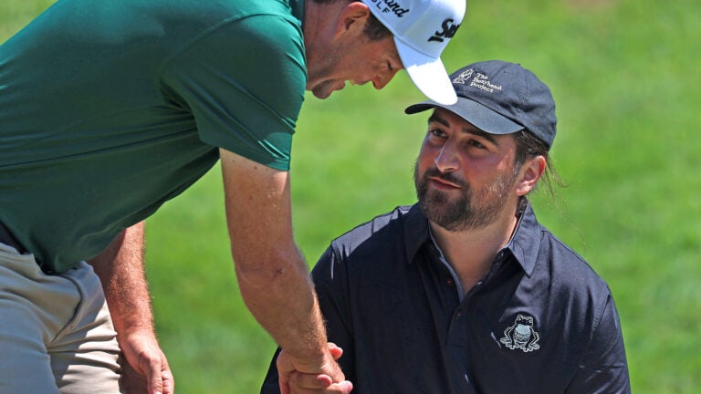 Noah Kahan celebrated a hole-in-one at Boston Golf Club Noah Kahan celebrated a hole-in-one at Boston Golf Club