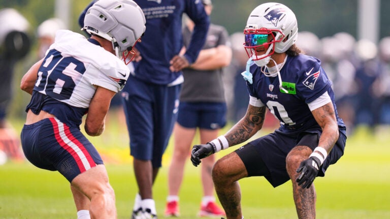 Could Efton Chism and Kyle Williams both make the Patriots 53-man roster? Could Efton Chism and Kyle Williams both make the Patriots 53-man roster?