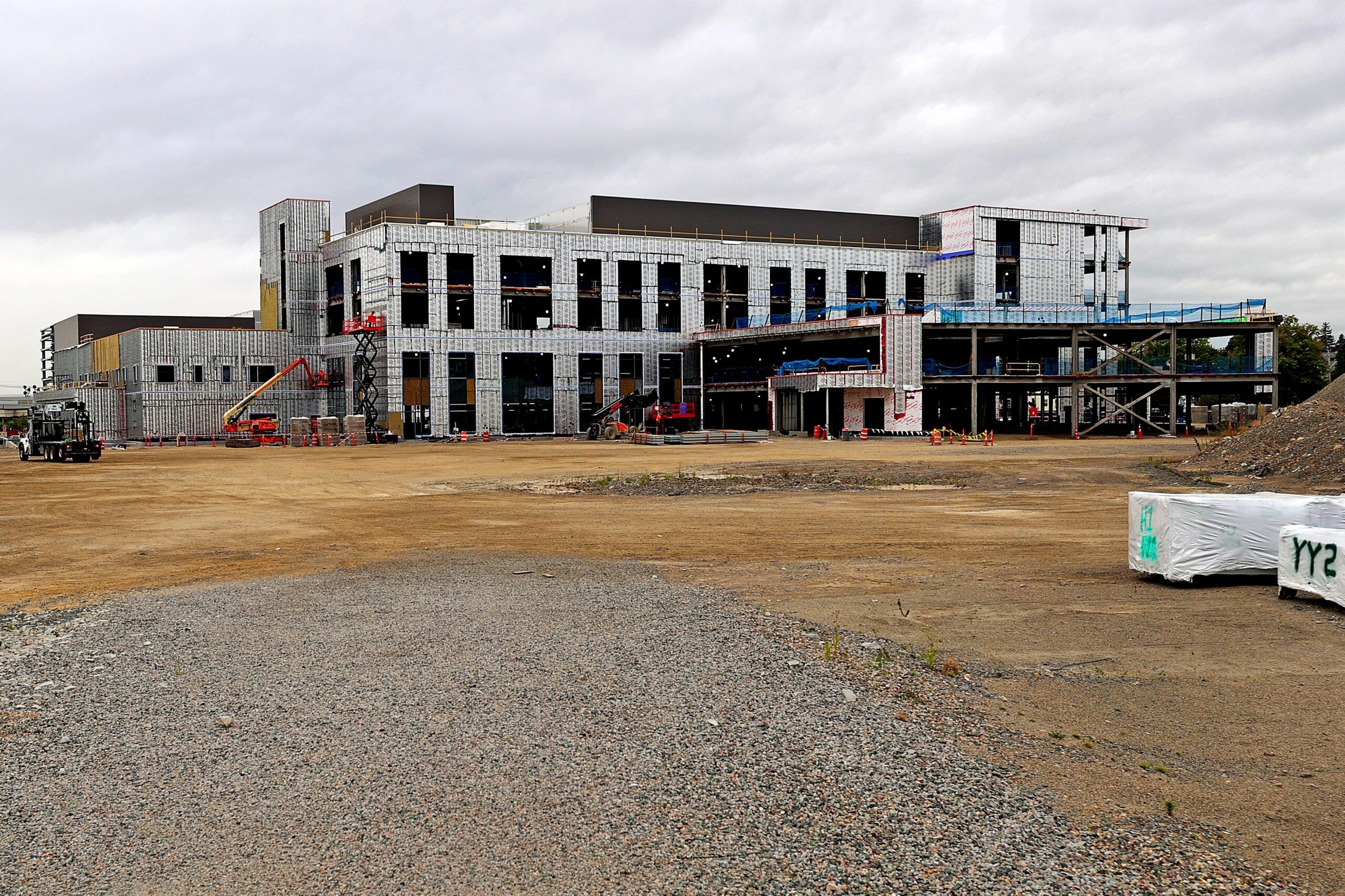 boston.com - Samantha Genzer - Norwood Hospital moves closer to being acquired through eminent domain