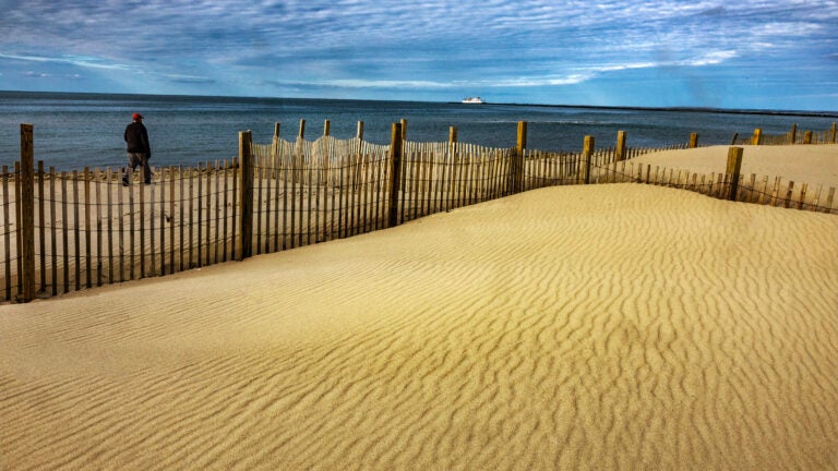 Hull man dies after apparent drowning at Nantasket Beach Hull man dies after apparent drowning at Nantasket Beach