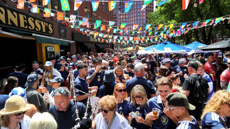 A Copa do Mundo valeu a pena? Os primeiros dados sugerem que a aposta de Boston está valendo a pena.
