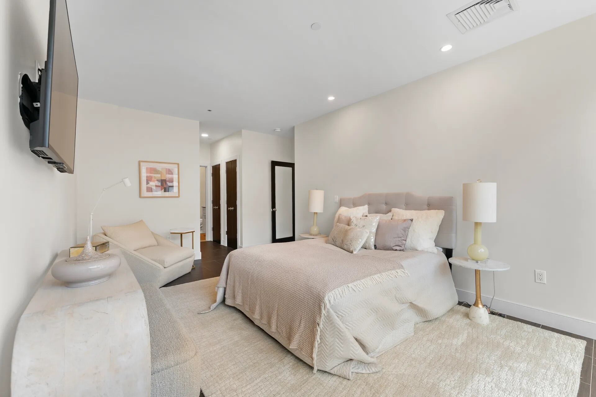 Zillow’s latest AI staging tool allows users to ‘redecorate’ listings