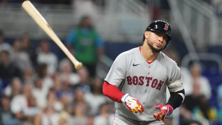 Red Sox place Willson Contreras on IL with hamstring strain Red Sox place Willson Contreras on IL with hamstring strain