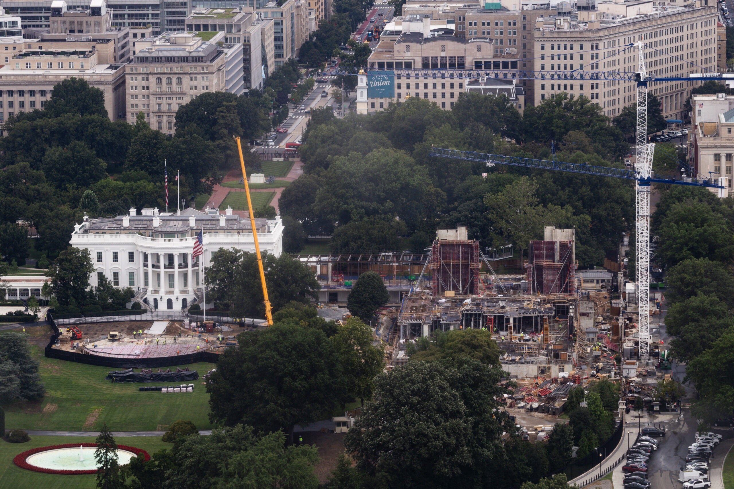 boston.com - Associated Press - Appeals court rules Trump can't build White House ballroom without congressional approval
