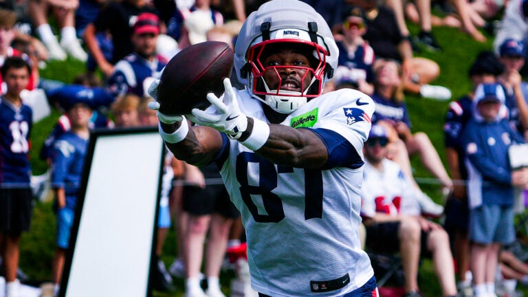 Romeo Doubs lights up Patriots training camp Saturday Romeo Doubs lights up Patriots training camp Saturday
