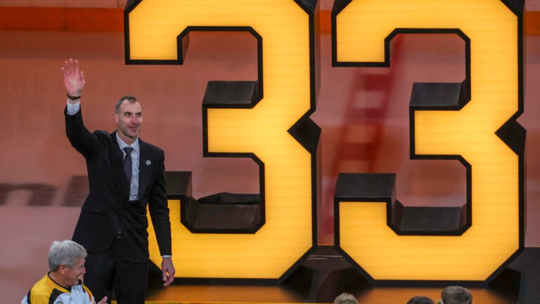 Zdeno Chara leaves skates on the ice after star-studded ‘Zee's Final Shift' event