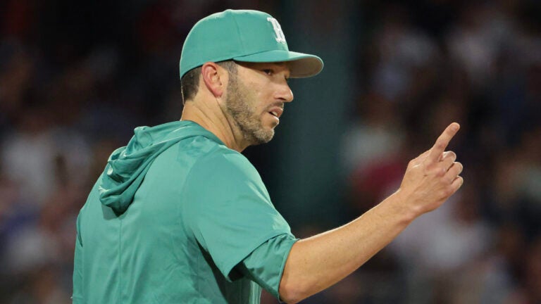 Where Red Sox reportedly stand on removing Chad Tracy's interim manager title