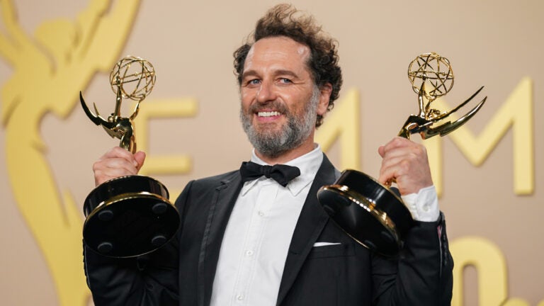 Photo: boston.com Widow's Bay bat un record historique avec 14 victoires aux Emmy Awards