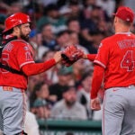 Red Sox Reid Detmers strikes out 9 as Angels beat Red Sox 6-1, ending Boston’s streak 1 min read