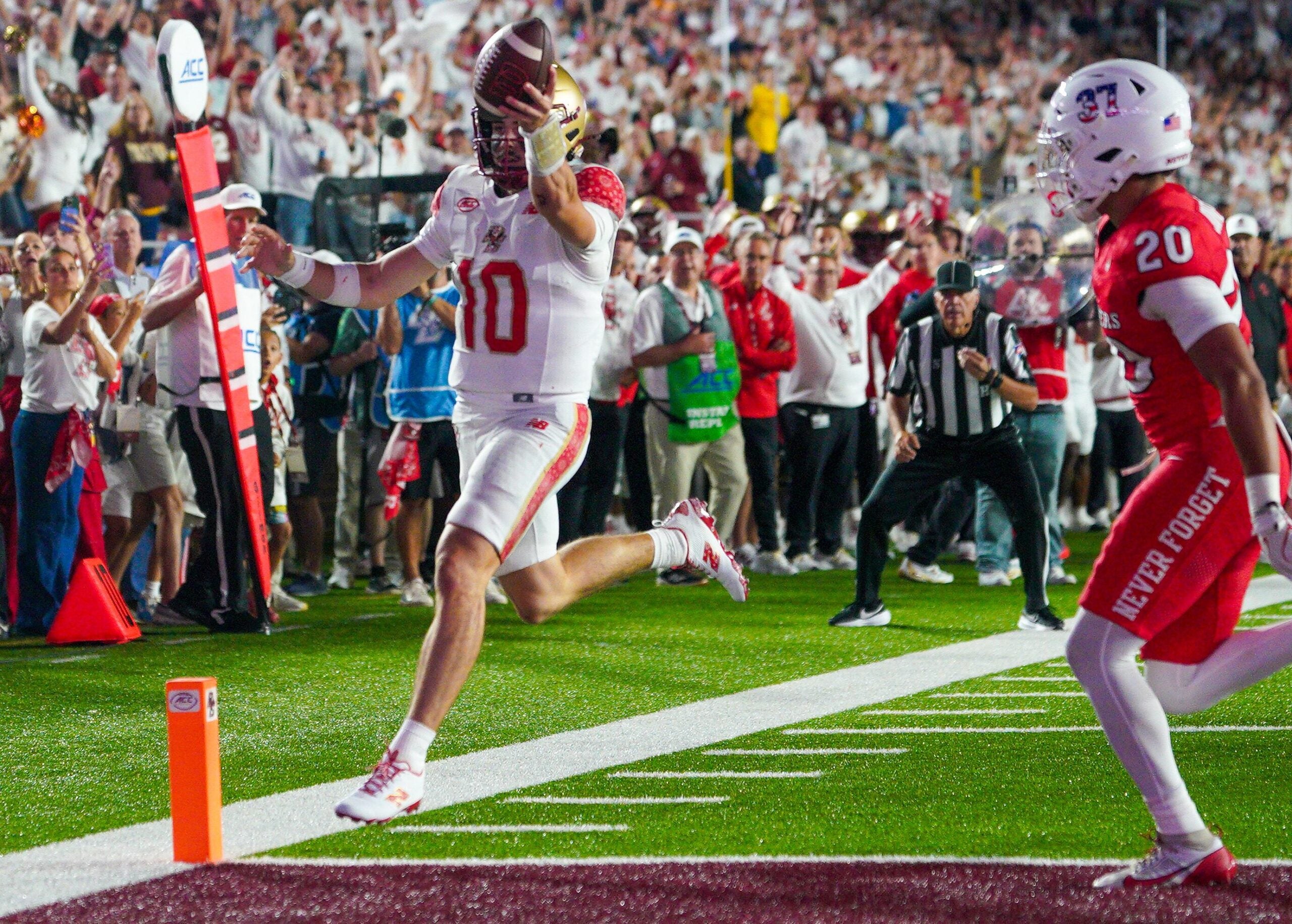 boston.com - The Boston Globe - BC records its first win of the season with a heroic effort in the Red Bandanna Game