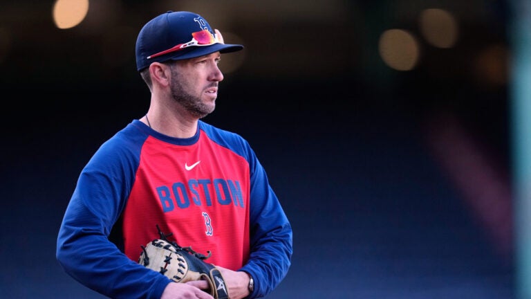 Watch: Chad Tracy addresses Red Sox clubhouse after earning full-time manager role