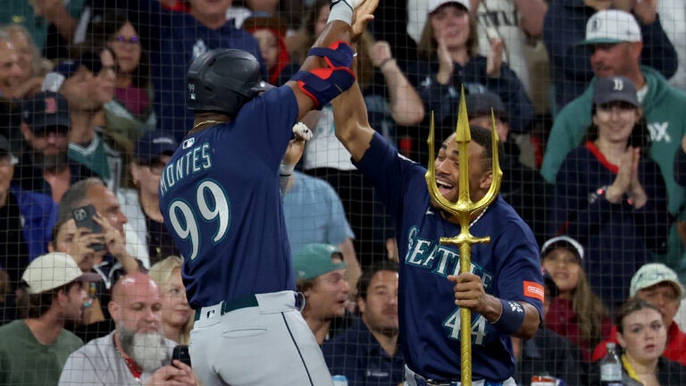 Red Sox pitcher Jedixson Páez roughed up in first career start as Mariners top Boston 9-6