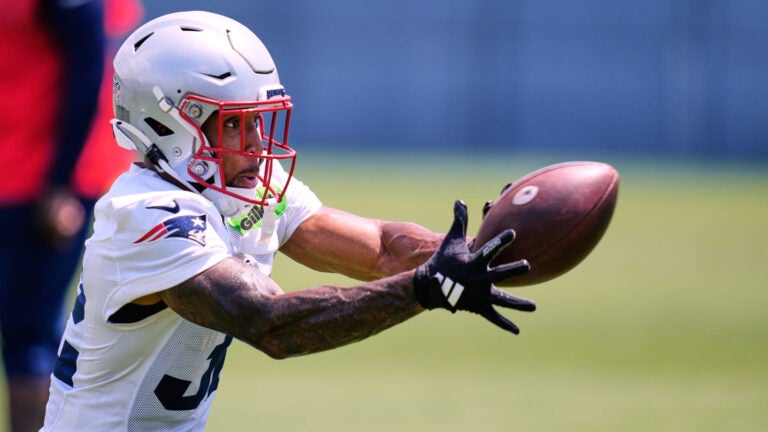 Patriots get good news on TreVeyon Henderson's health after Week 1