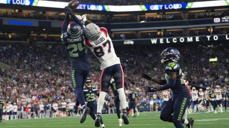 Romeo Doubs had a debut to forget for Patriots after dropped pass Romeo Doubs had a debut to forget for Patriots after dropped pass