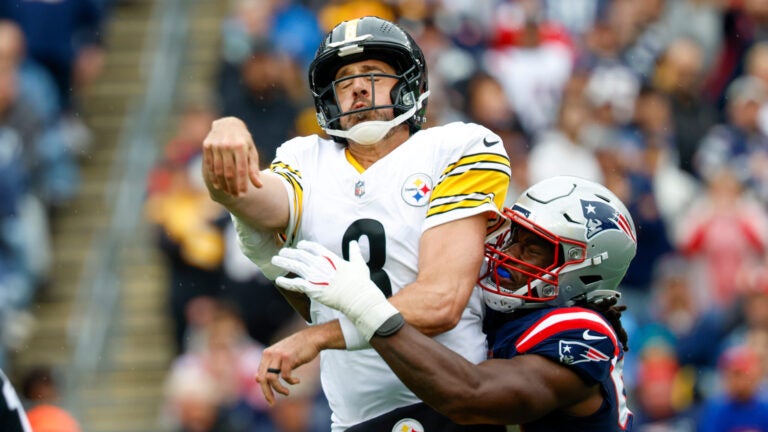 A Patriots rookie and undrafted free agent made life miserable for Aaron Rodgers