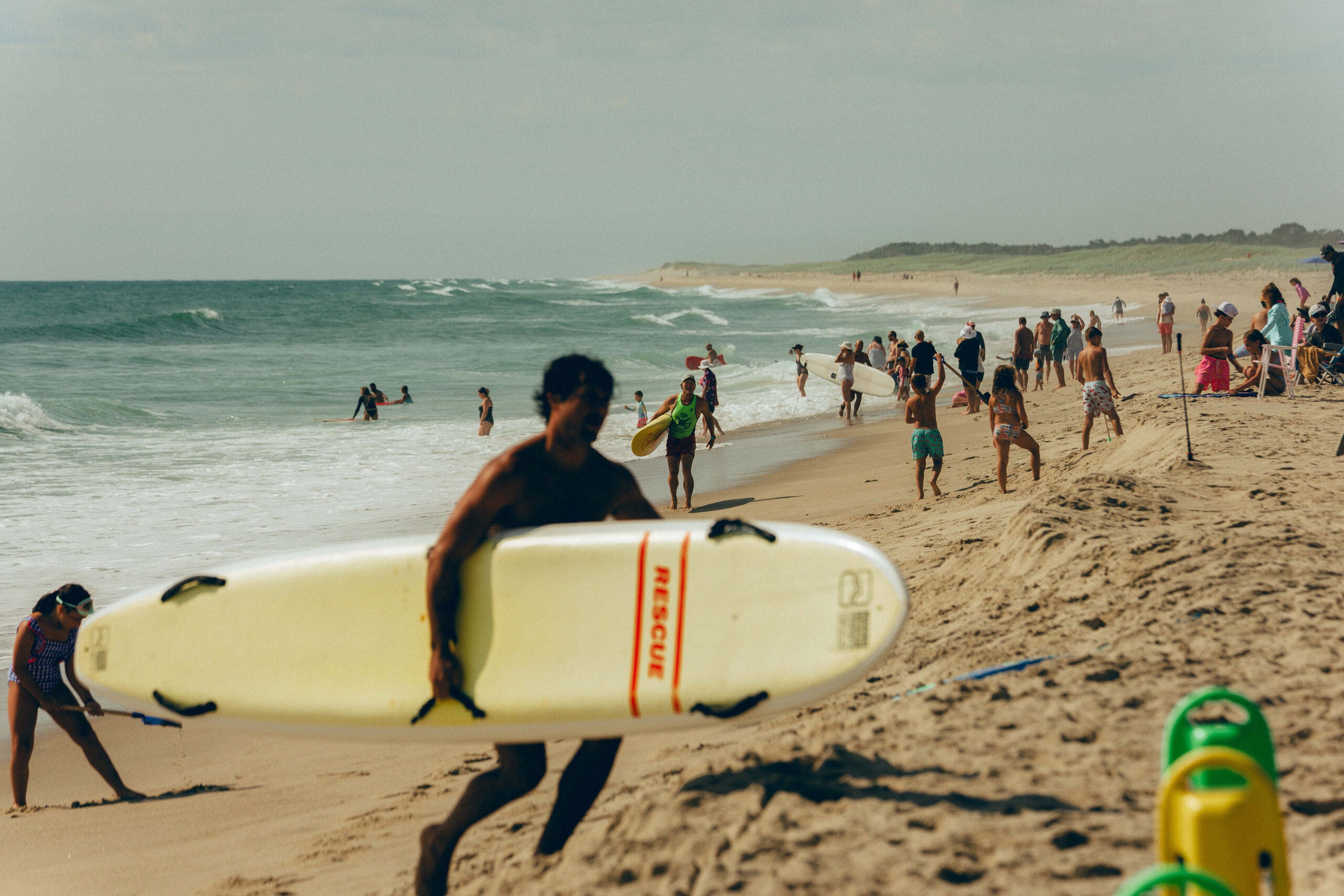 boston.com - New York Times Service - Cape Cod learns to live with sharks