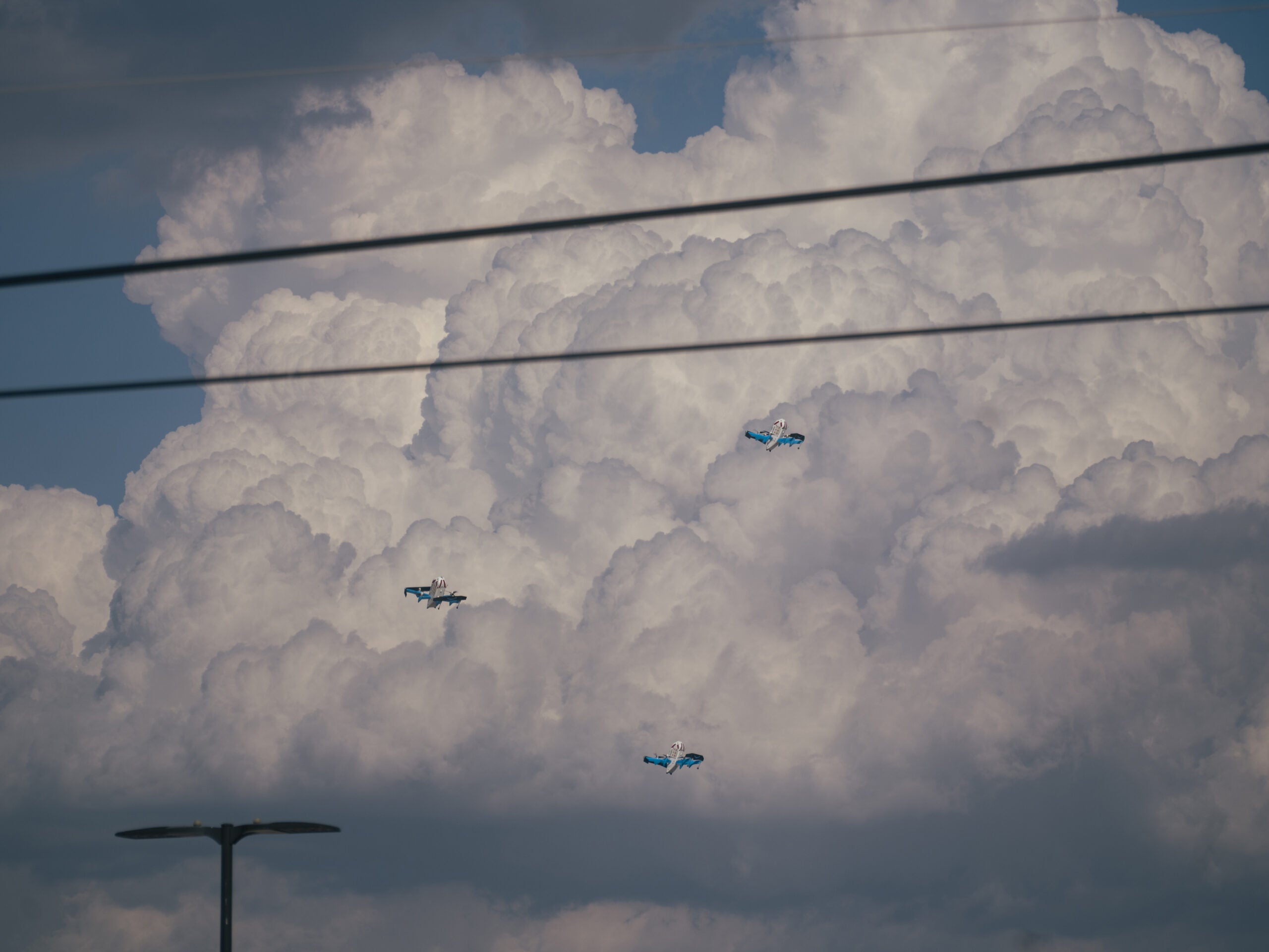 boston.com - New York Times Service - It's raining boxes: Amazon drones overwhelm a Texas suburb