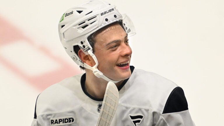 Bruins prospect James Hagens dominates with 4-goal game Bruins prospect James Hagens dominates with 4-goal game