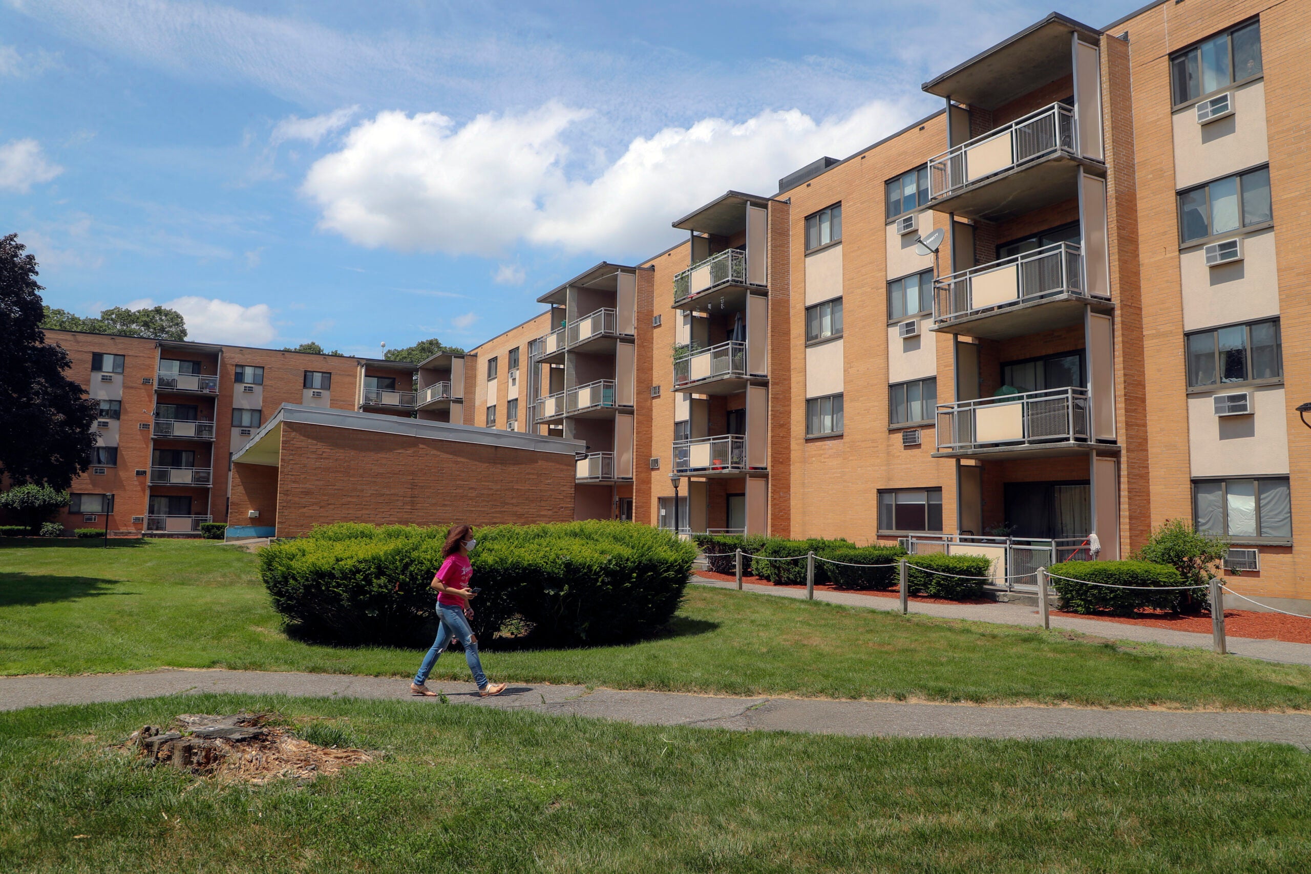 boston.com - Annie Jonas - Tenant right-to-purchase bill nears finish line in Massachusetts, but differences remain
