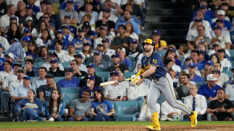 Brewers sweep Dodgers in NLCS; first World Series since 1982 Brewers sweep Dodgers in NLCS; first World Series since 1982