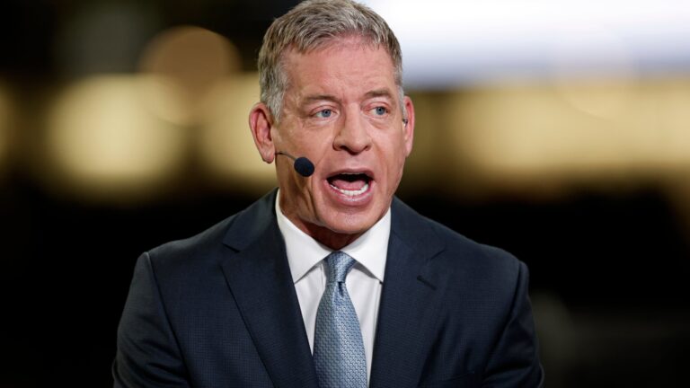 Troy Aikman’s impending ESPN exit and Patriots Super Bowl nostalgia Troy Aikman’s impending ESPN exit and Patriots Super Bowl nostalgia