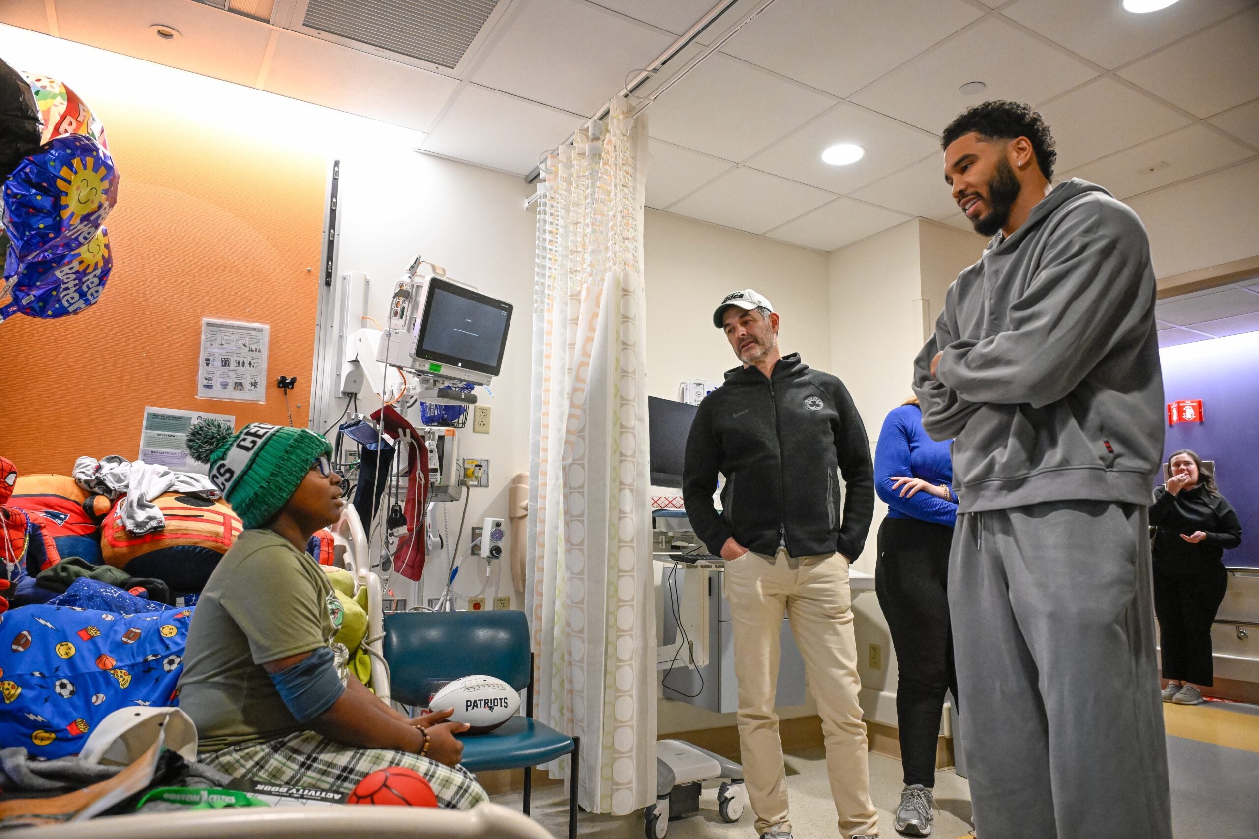 boston.com - Khari A. Thompson - Celtics owners make unprecedented $200 million gift to Boston Children's Hospital