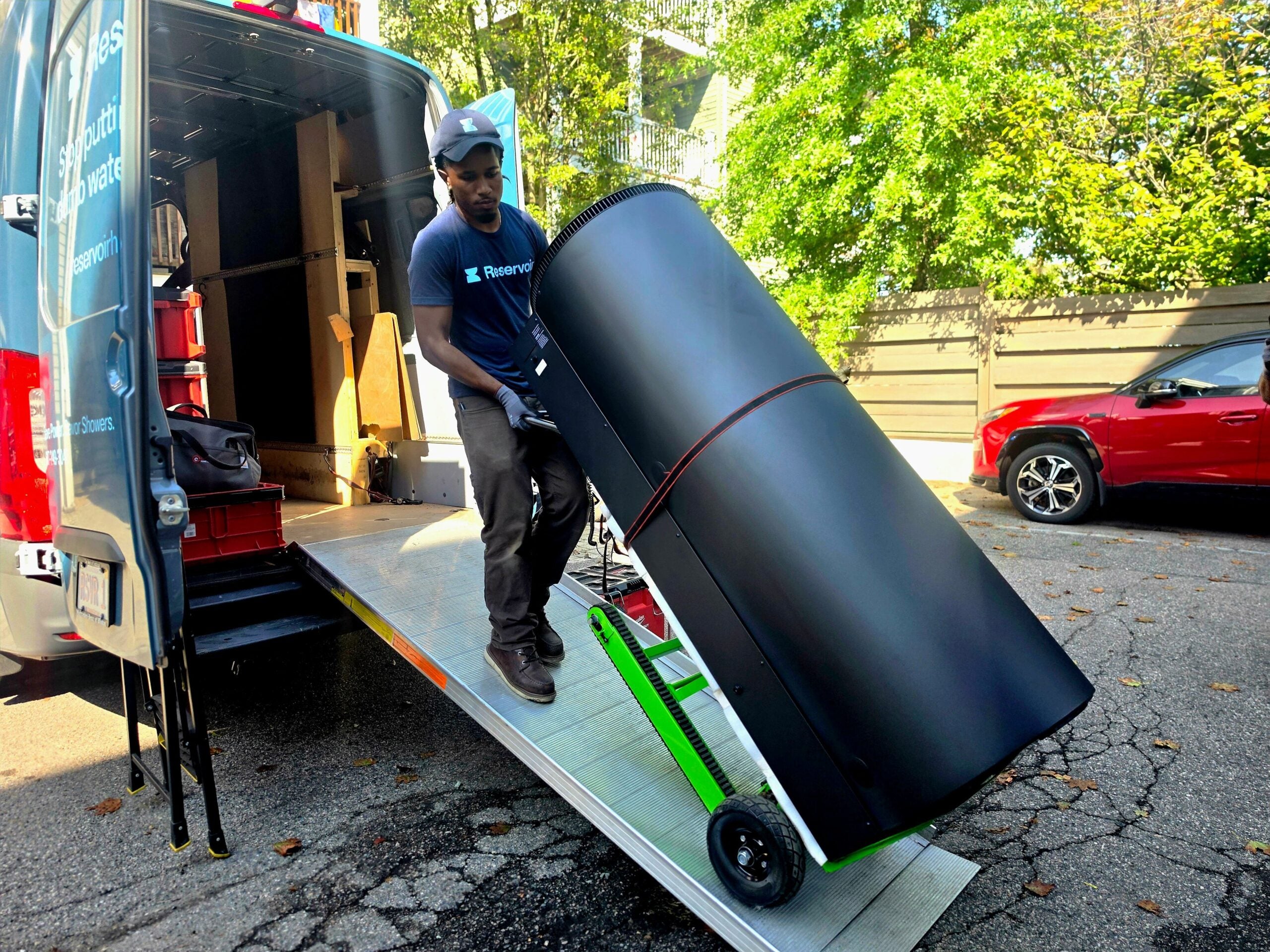 boston.com - David Abel - Globe Correspondent - Getting into hot water: What I learned ditching my gas tank for a more climate-friendly heat pump