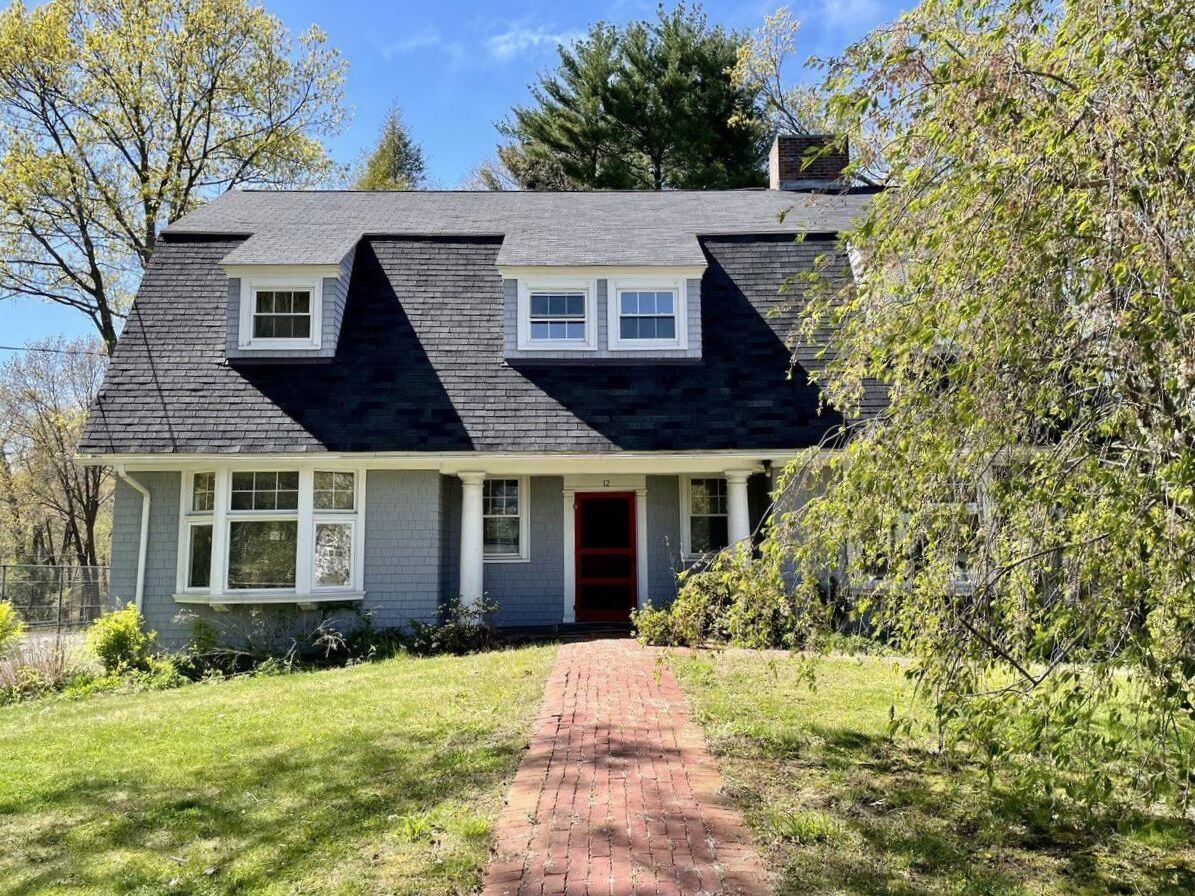 boston.com - Olivia McKenley - Massachusetts is looking for a curator to rehabilitate a historic Hyde Park house - and use it for 25 years