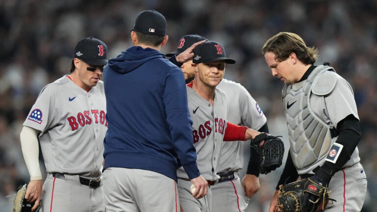 Red Sox pitcher Sonny Gray was not happy with Tracy’s early hook Red Sox pitcher Sonny Gray was not happy with Tracy’s early hook